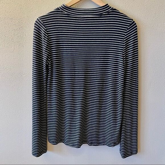 Lush Blue & White Striped Strappy V-Neck Flowy Shirt - Picture 2 of 8